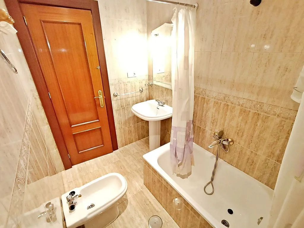 Bagni - Student Flat with Balcony in Central Location