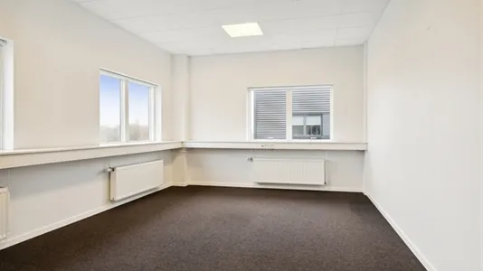 Bureau - Office Space with Open Plan in Odense SØ