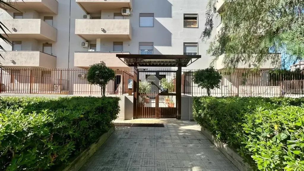 Välivaade - Apartment with Balcony and Terrace in Palermo