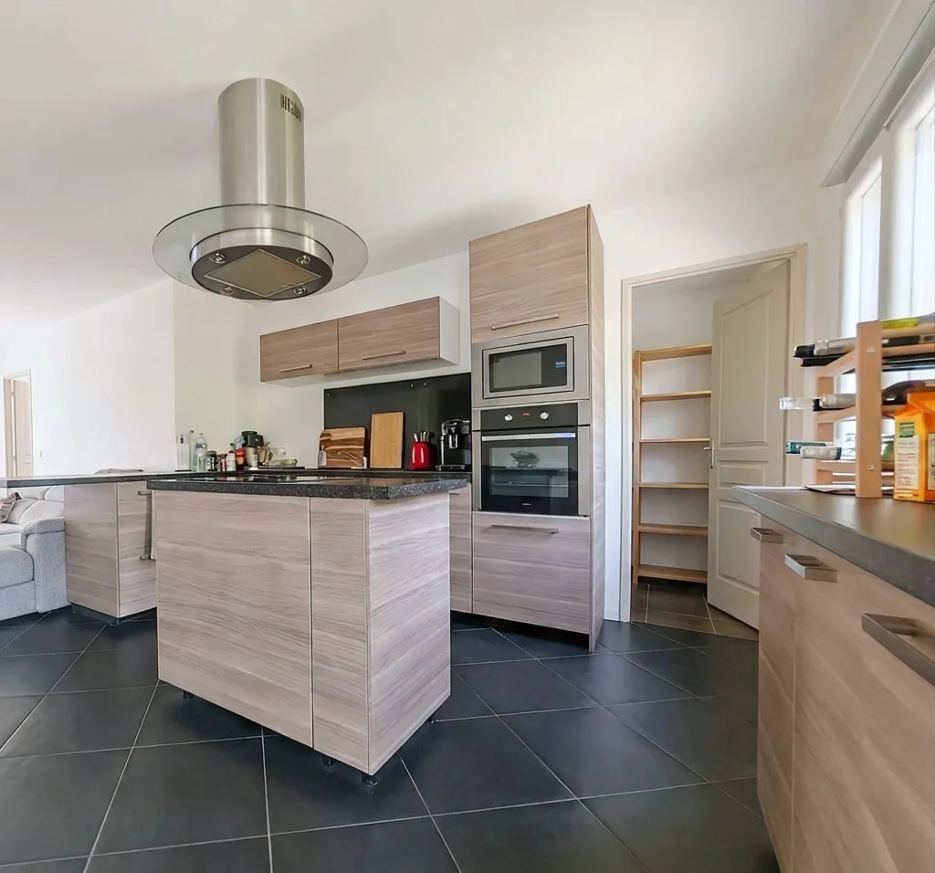 Cuisine - Maison de 5 Pièces avec Terrasse à Beaumont