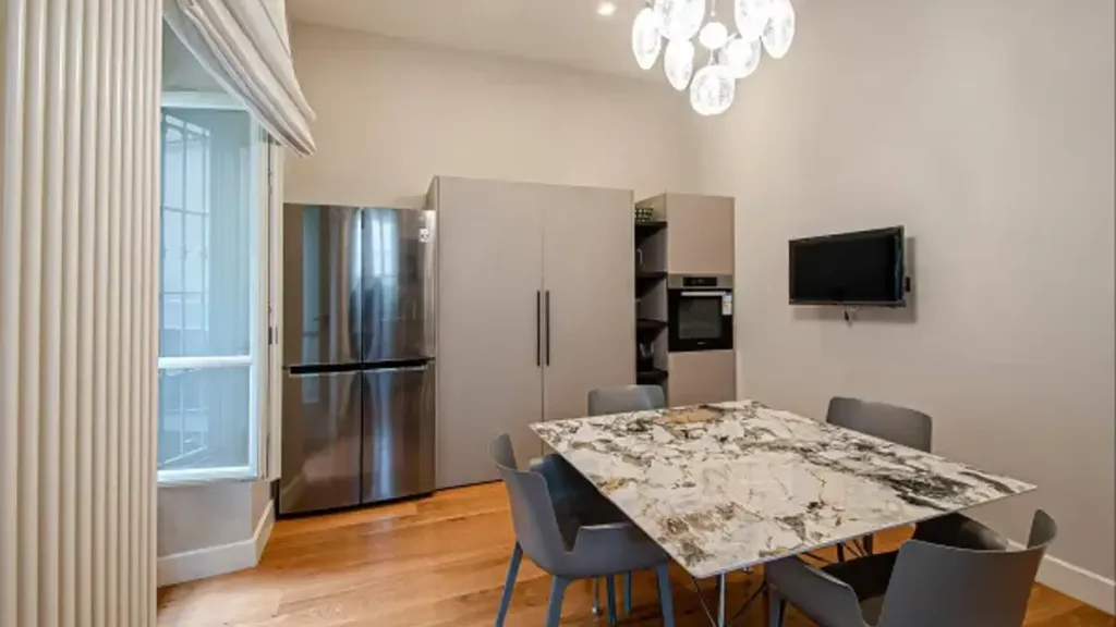 Dining Room - Luxury Flat with Sea View in Bordighera