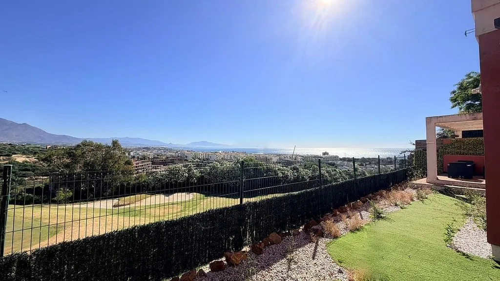 Jardin - Duplex with Pool in La Duquesa
