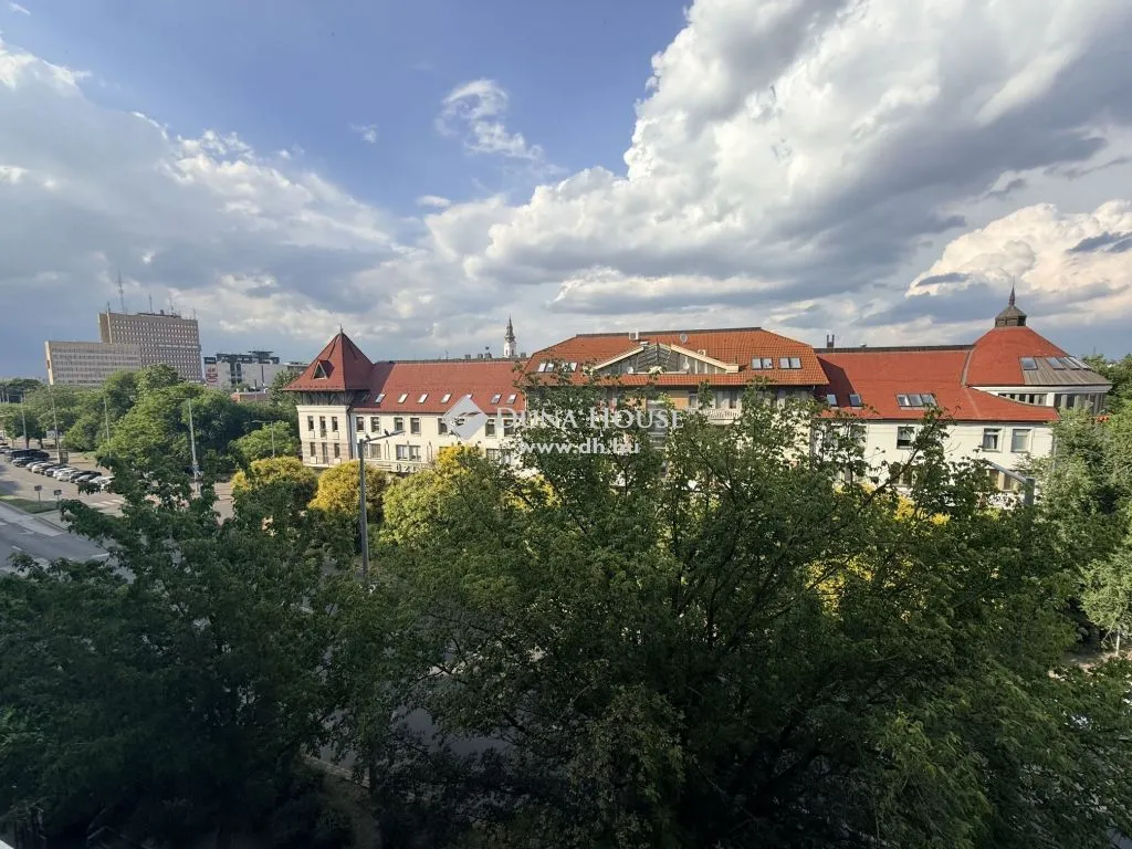 Esterno - Modern Apartment with Panoramic View in Kecskemét