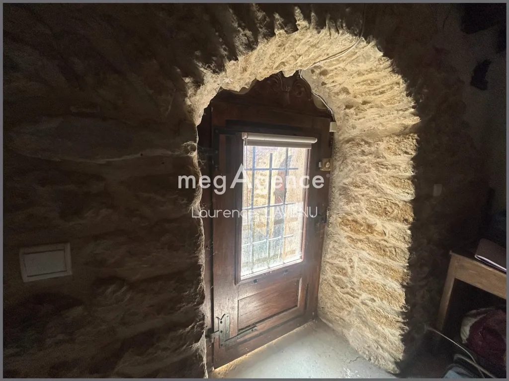 Entrée - Maison Atypique en Pierre à Chavin