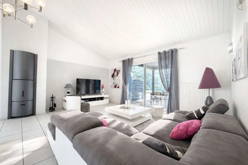 living_room