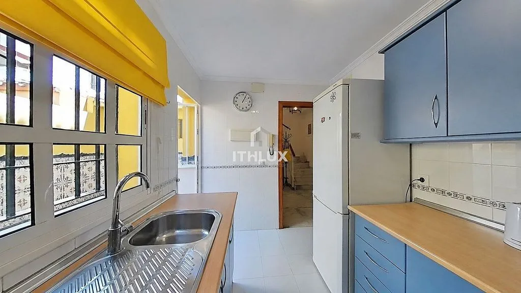 Köök - Semi-detached House with Terrace in Umbrete