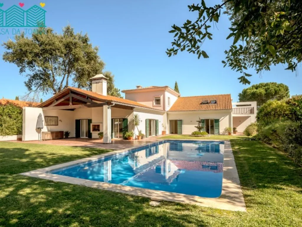 Piscine - Luxury Villa with Golf Access in Sesimbra