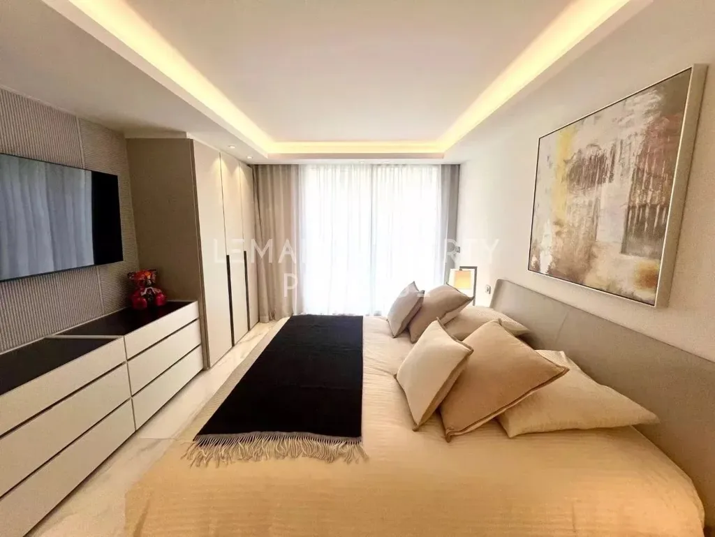 Magamistoad - 2-Bedroom Apartment with Sea View in Cannes Croisette