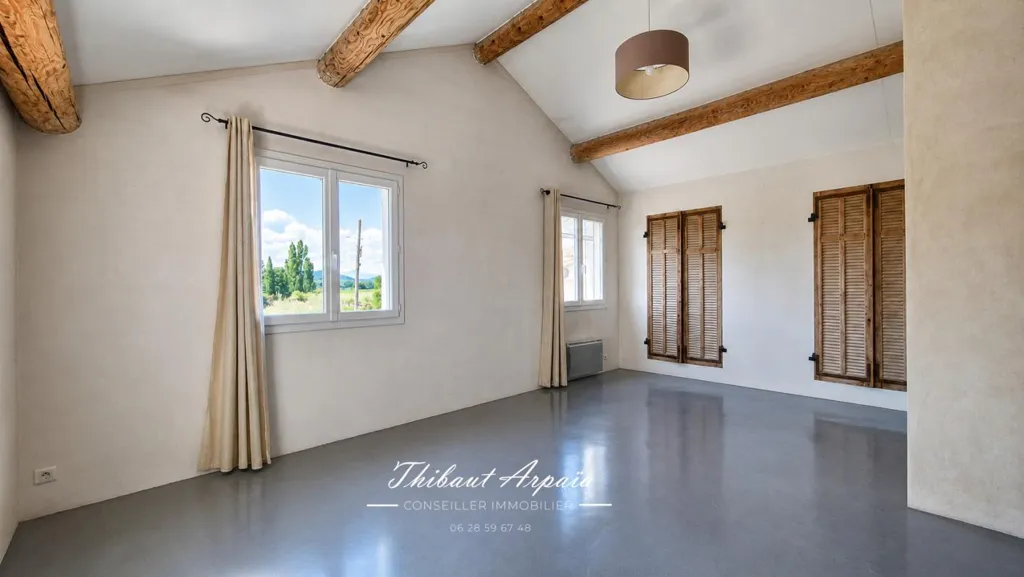 Pièces - Maison Provençale avec Terrasse à Oraison