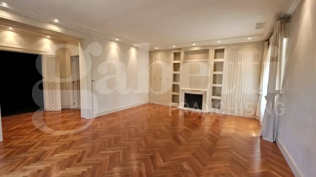 Séjour - Classical Villa with Garden in Brescia