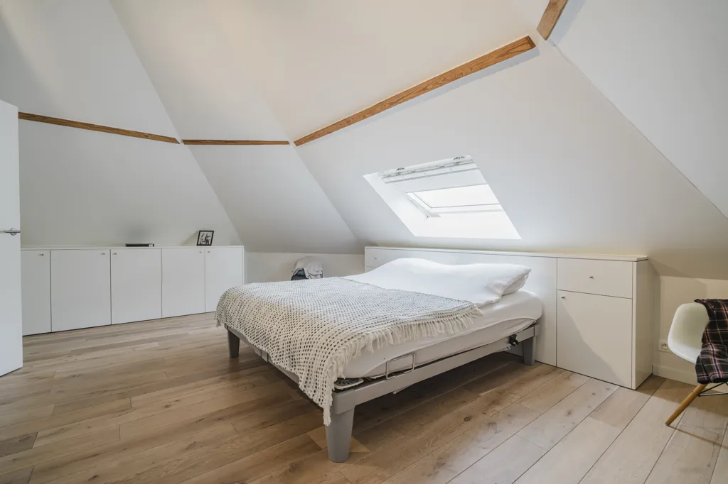 Bedrooms - Commercial Property with Residential Unit in Wervik
