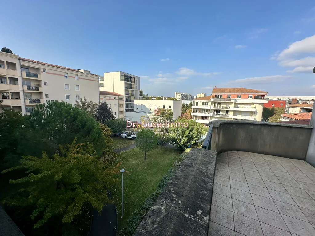 Balcone - Spacious Apartment with Terraces in Victor Hugo