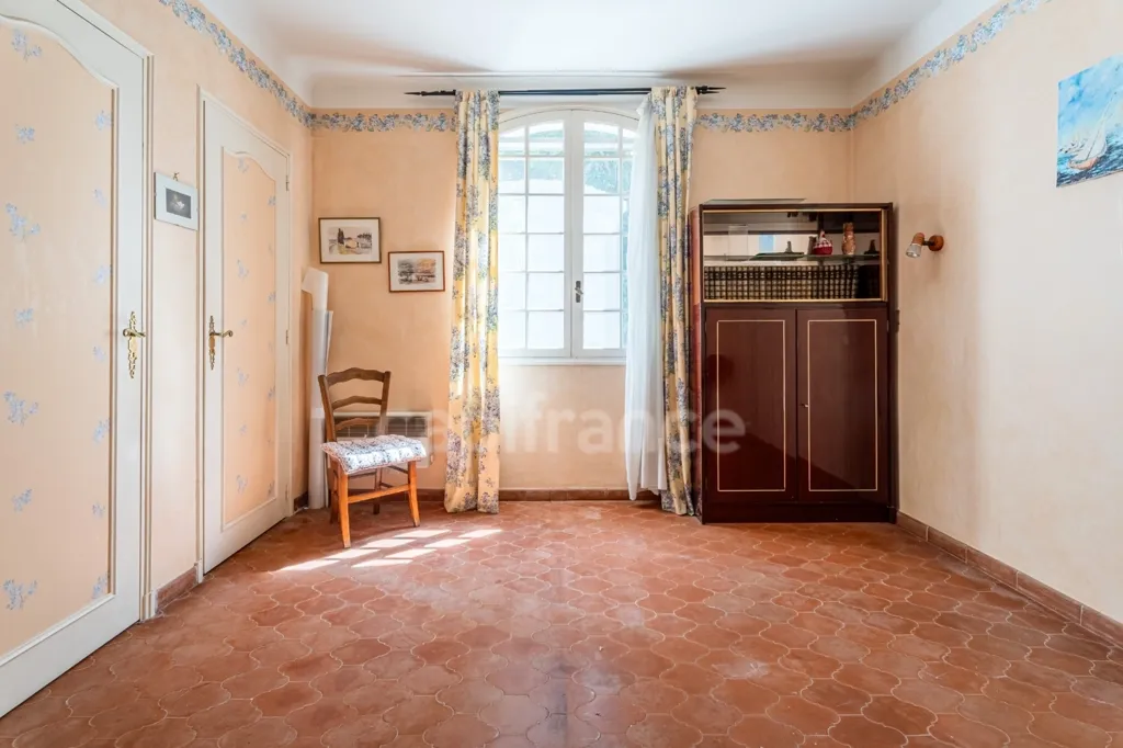 Bedrooms - Charm House with Garden in Ceyreste