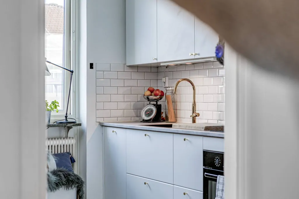 Cuisine - Renovated Apartment with South-Facing Balcony in Halmstad