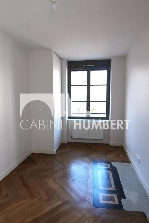 Stanze - Architect-Designed Flat in City Centre