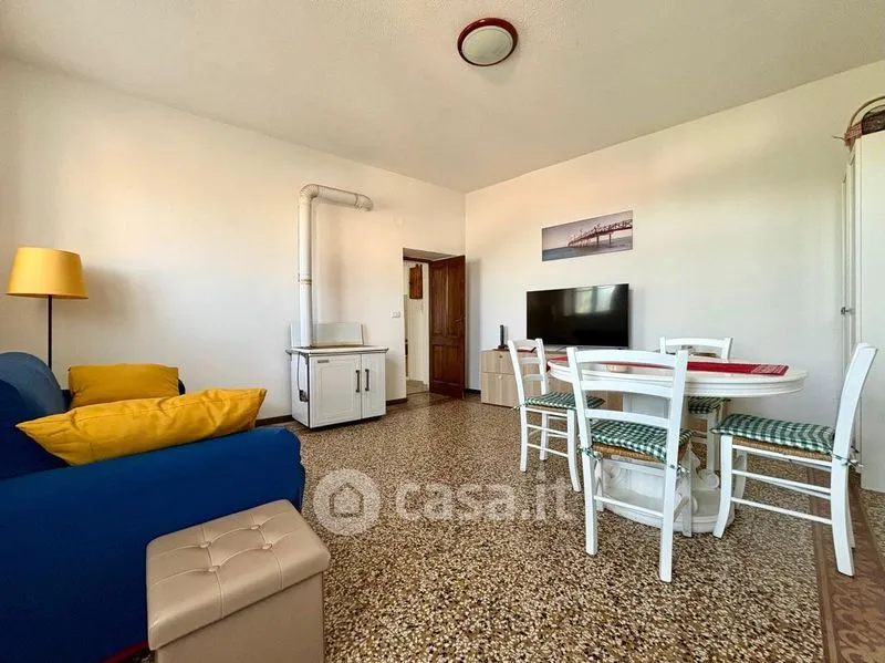 Elutuba - Semi-detached Villa with Terrace in Masserano