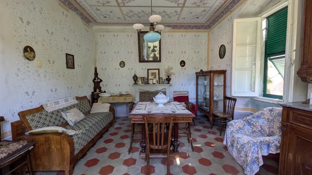 Salle à manger - Rustic House with Garden in Borghetto Vara