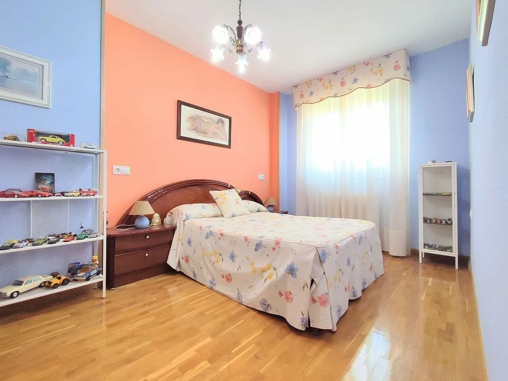 Chambres - Adosado with Garden in Aoiz