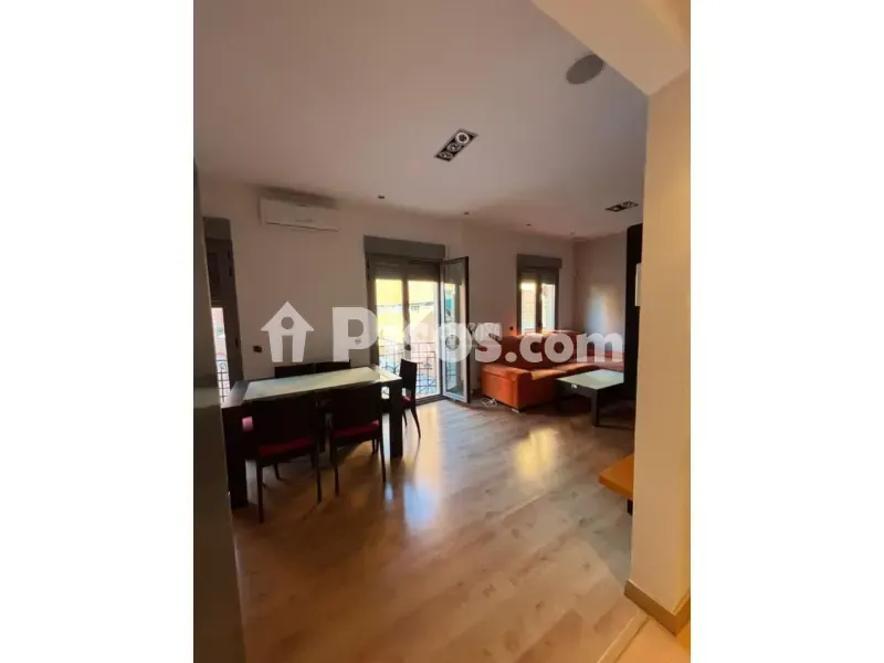 Séjour - Reformed Flat with Balcony Views in Salamanca