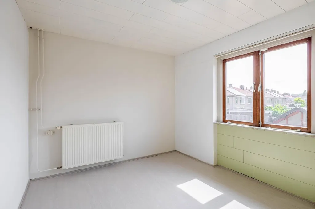 Pièces - 5-Bedroom House with Garden in Rhoon