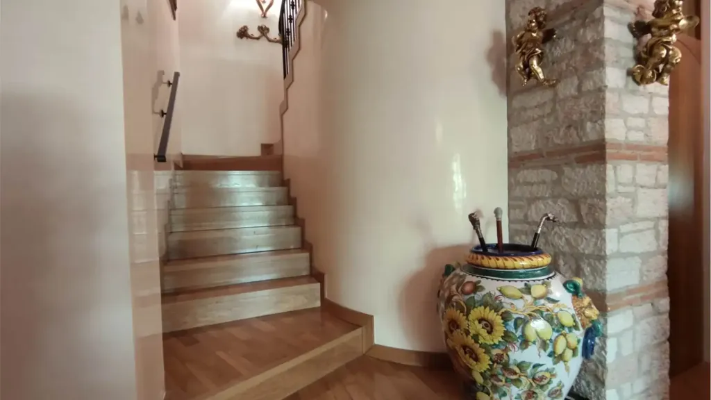 Toad - Villa with Panoramic View in Valdobbiadene