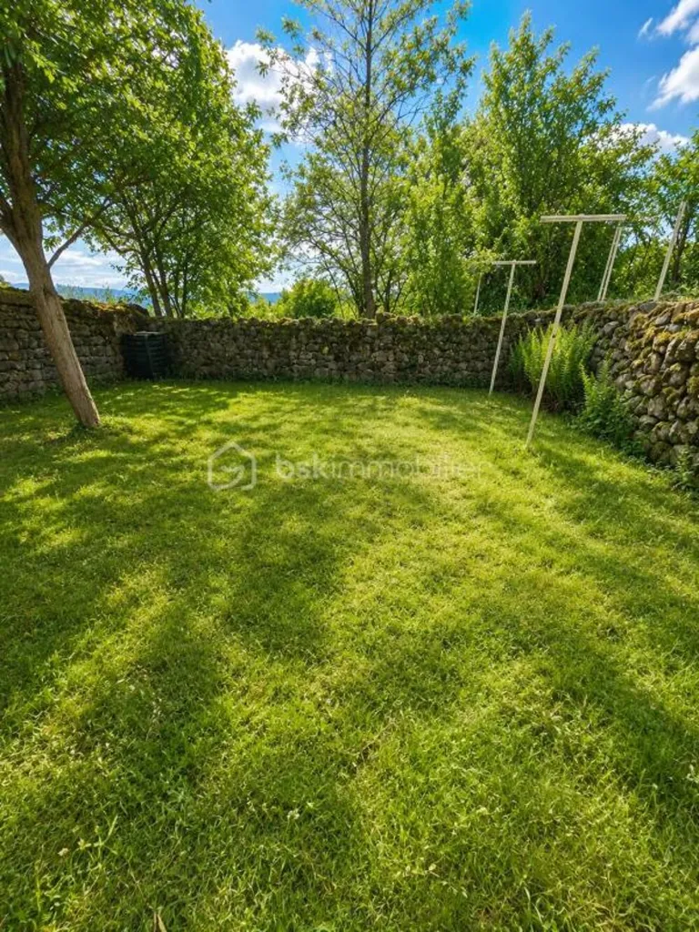 Jardin - Maison de Caractère avec Jardin au Brignon