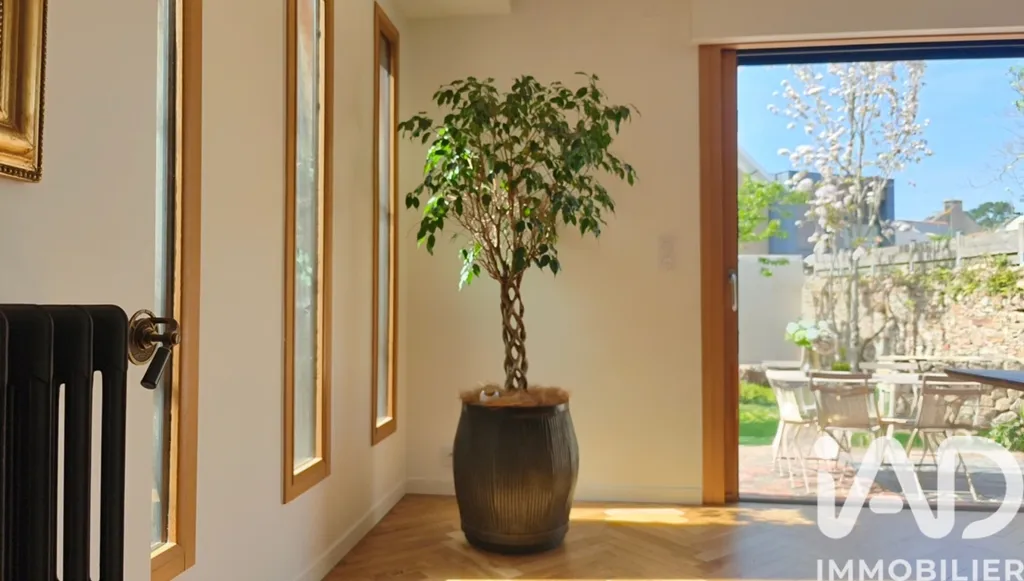 Living Room - Charming Townhouse with Garden in Couëron