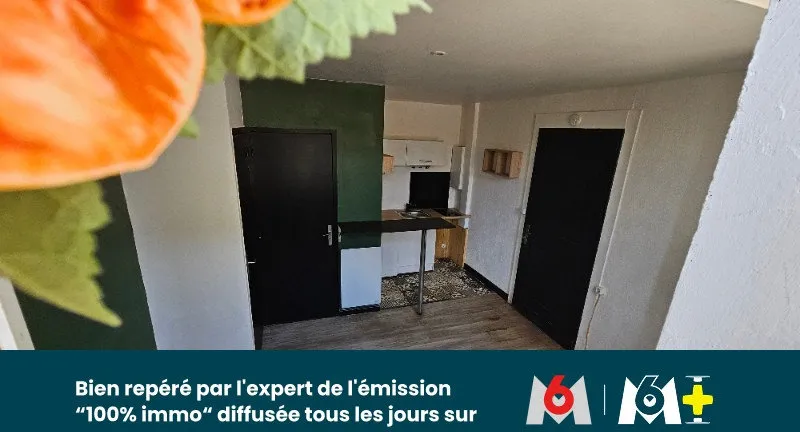 Esik - City Centre Studio with Parking in Mont-De-Marsan