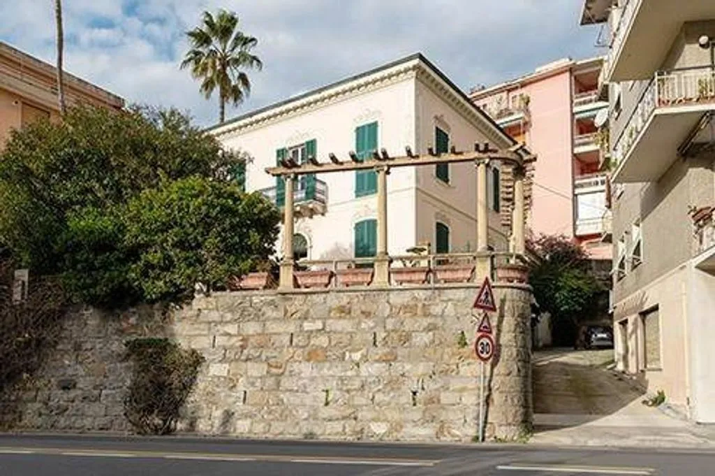 Extérieur - 19th-Century Villa with Sea View in Imperia