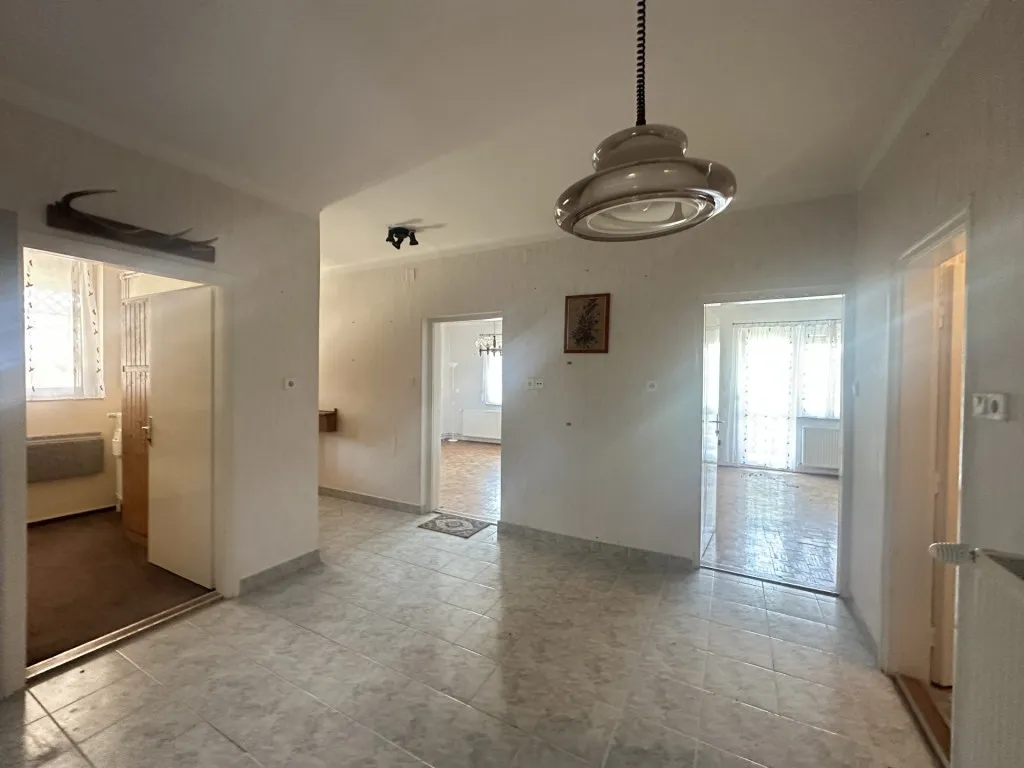 Ingresso - Multi-Generational House with Garden near Balaton, Gyenesdiás