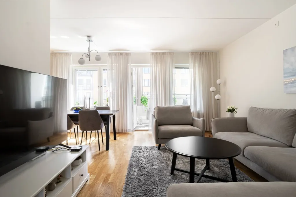 Elutuba - Apartment with Two Balconies in Järvastaden