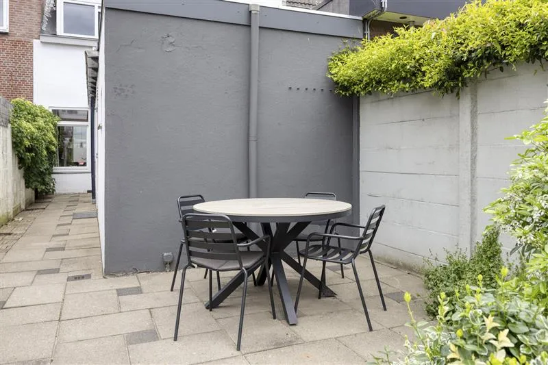 Giardino - Charming House with Garden in Loven-Besterd, Tilburg