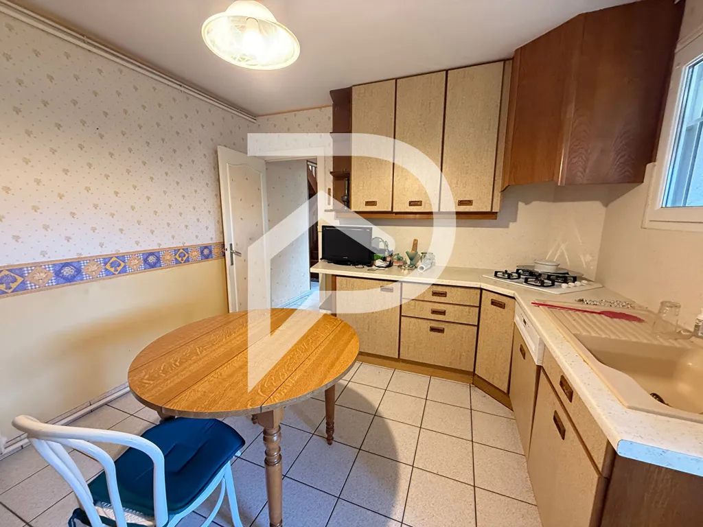 Köök - Charming House with Garden in Libourne
