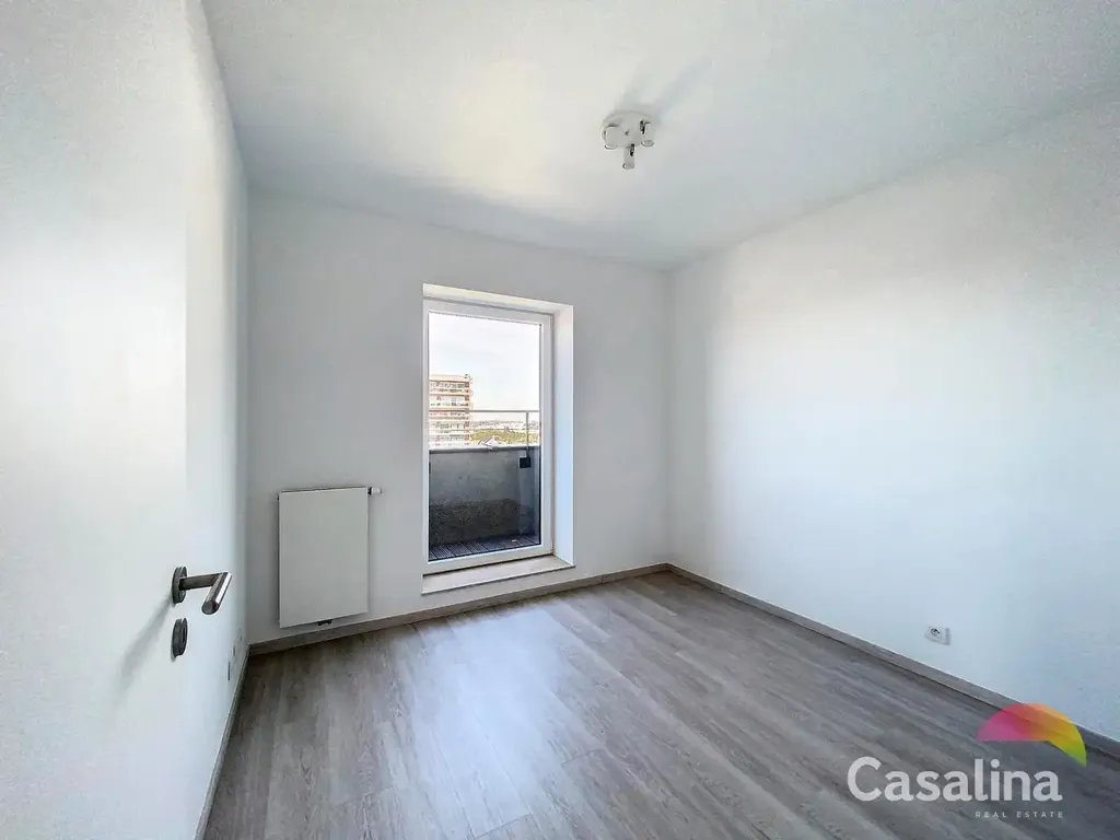 Pièces - Appartement Neuf avec Terrasse et Vue dans un Domaine Privé