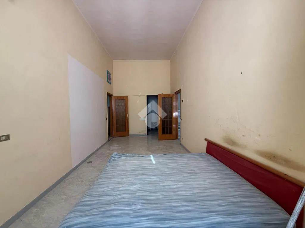 Chambres - Multistorey Apartment with Central Location in Naples