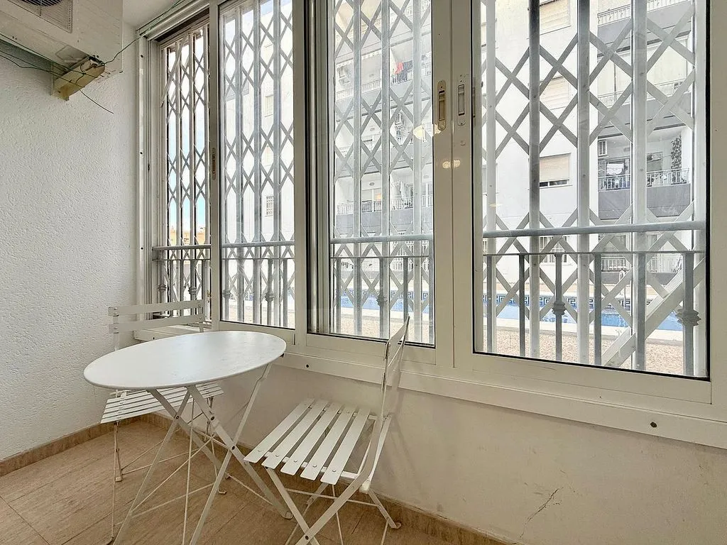 balcony