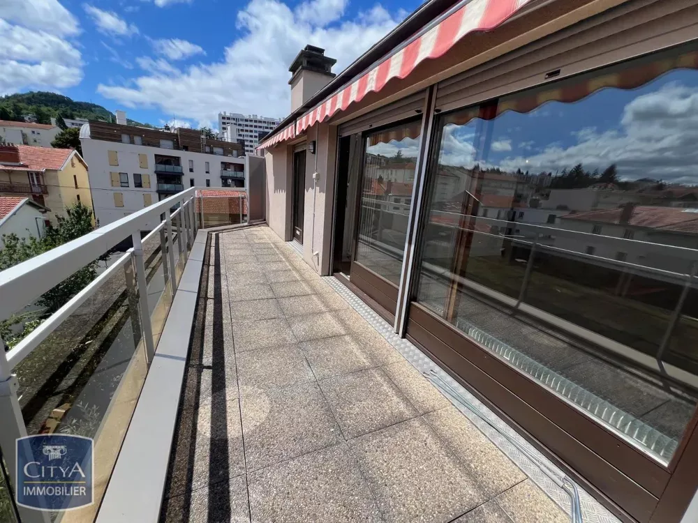 Balcon - Appartement 4 Pièces avec Terrasse à Clermont-Ferrand