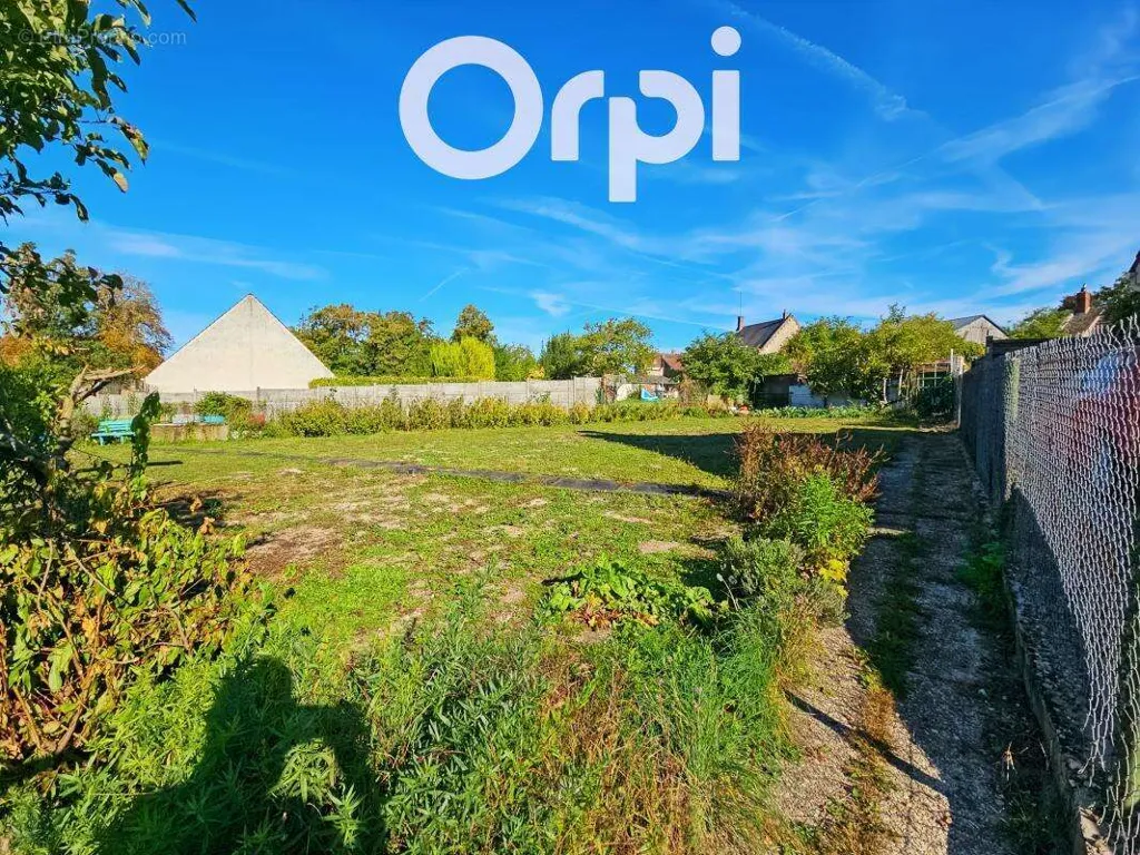 Giardino - Buildable Plot with Utilities in Gournay-sur-Aronde