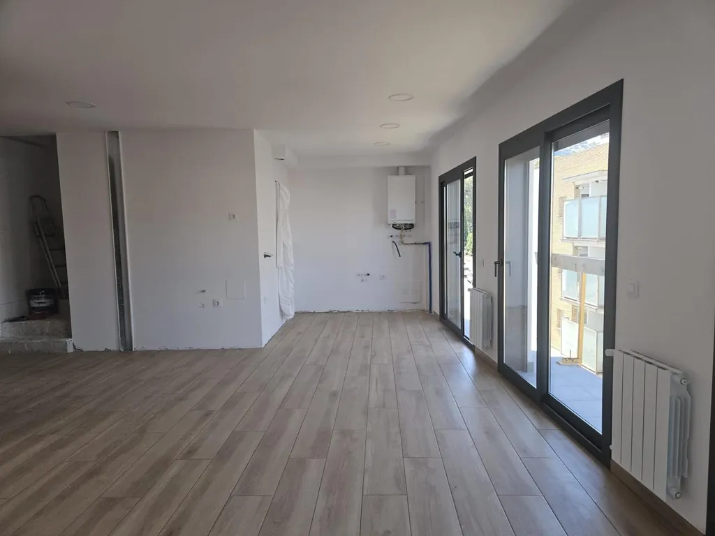 Elutuba - Newly Built Apartment with Sea View in Els Grecs