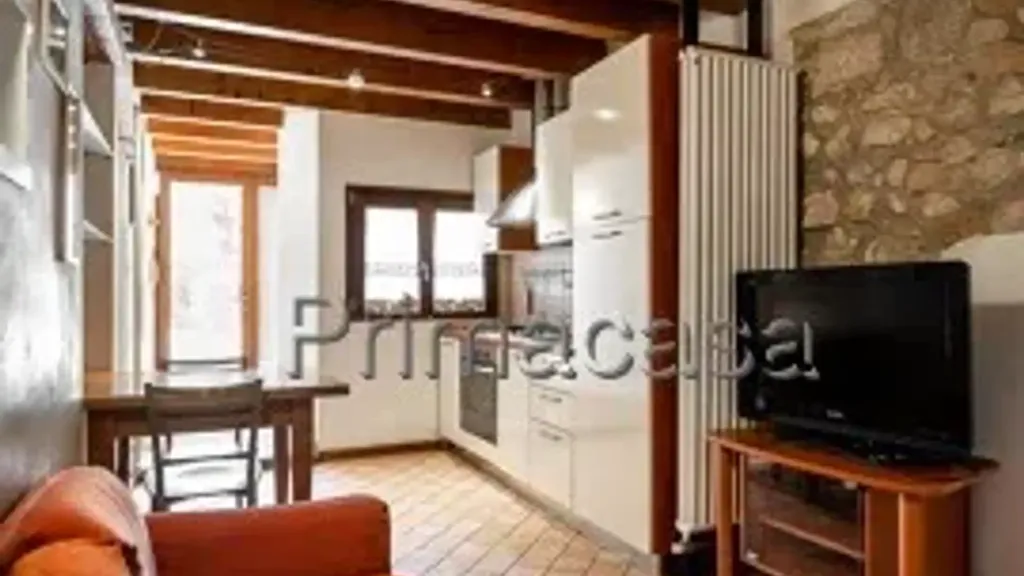 Soggiorno - Central 2-Bedroom Apartment in Verona