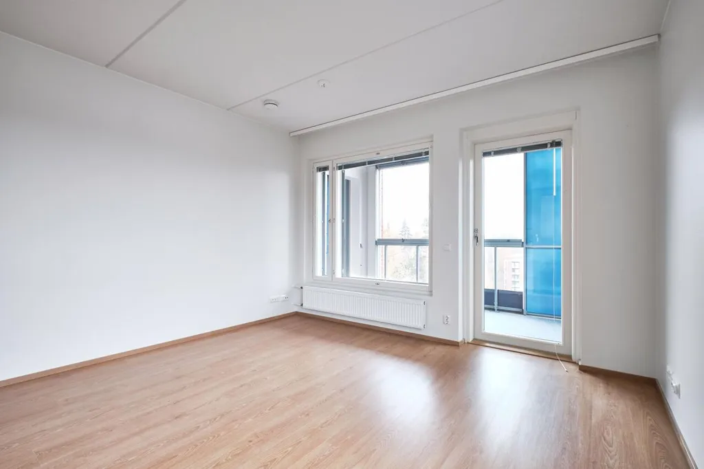 Pièces - Modern Apartment with Balcony in Pähkinärinne, Vantaa