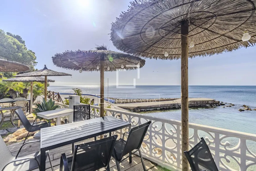 Terrass - Refurbished Boutique Aparthotel with Pool in Benissa