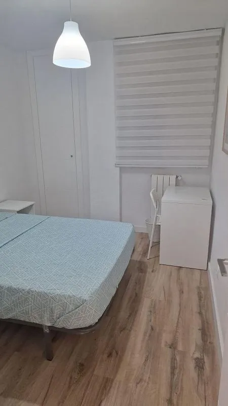 Chambres - Furnished Flat with Central Heating in Granada