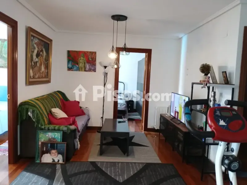 Elutuba - Apartment with South-Facing Views in Badames