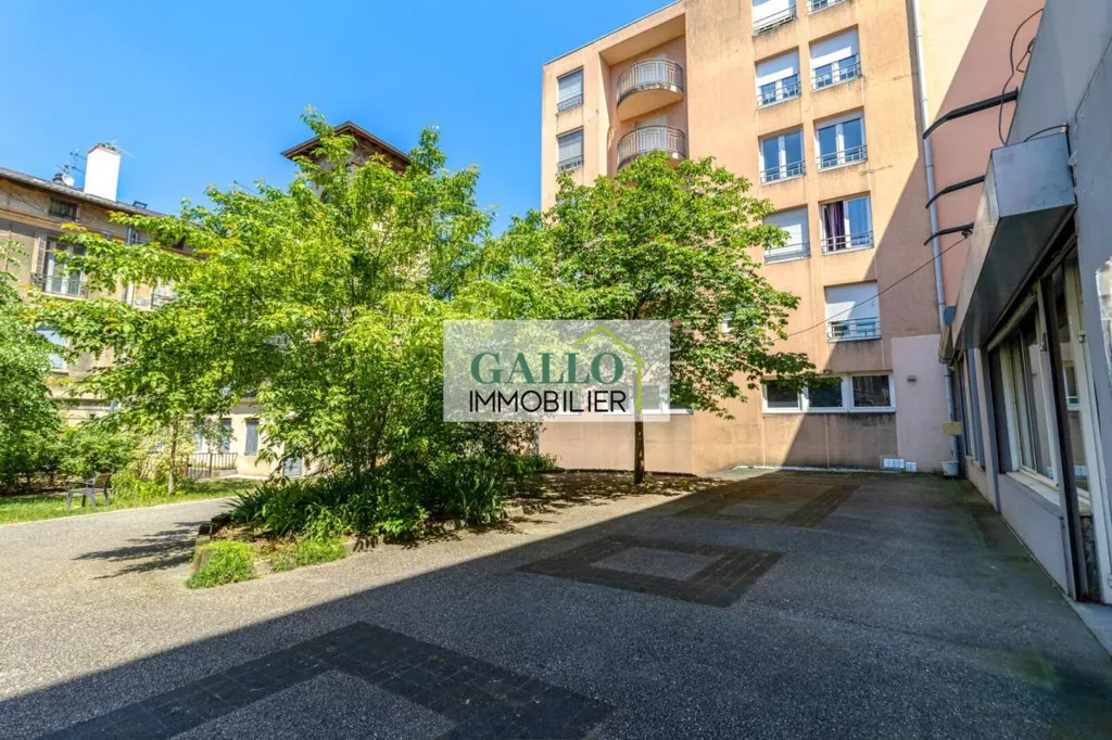 Giardino - Studio with Parking in Bourgoin-Jallieu