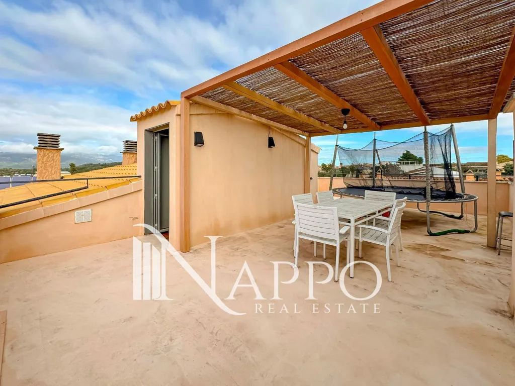 Terrasse - Terraced House with Pool in Pòrtol