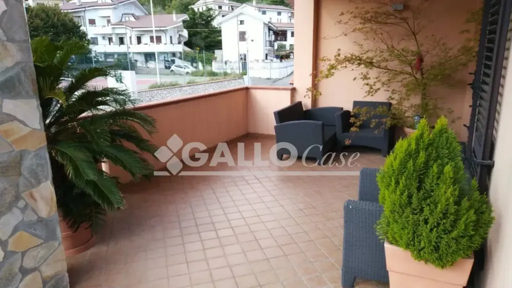 Terrasse - Multi-Unit Villa with Terraces in Marano Marchesato