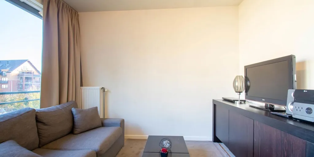 Soggiorno - Studio with Lift in Evere