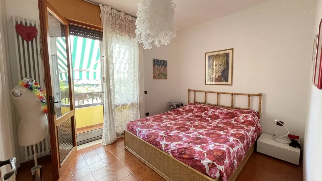 Magamistoad - Bifamiliar Villa with Garden in Chioggia