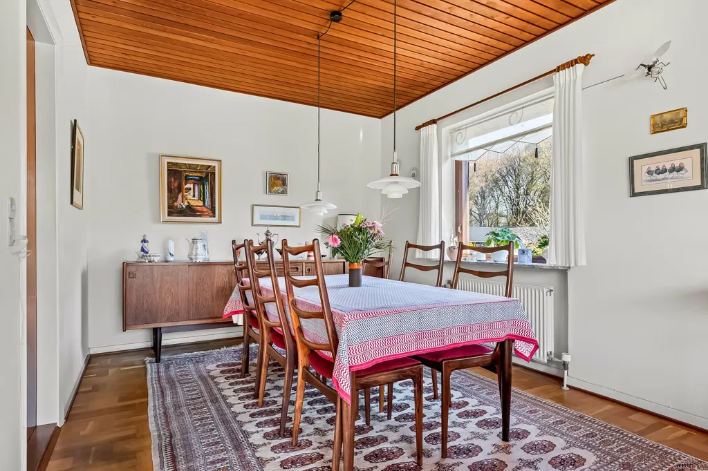 Dining Room - Villa with Garden in Søndermarken, Vejle